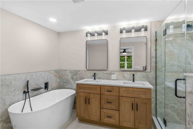 3400 Gulfbreeze LN, Punta Gorda, FL 33950