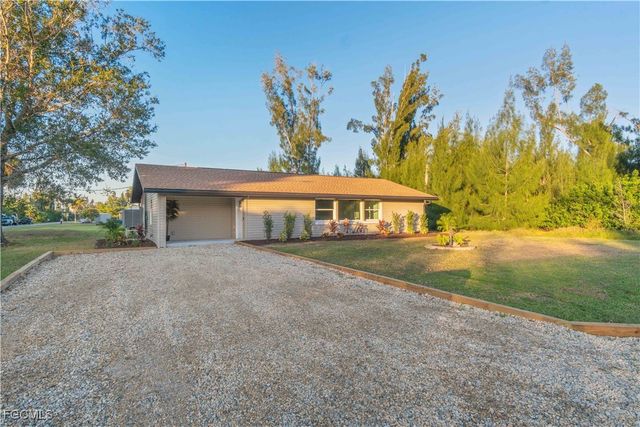 3400 Gulfbreeze LN, Punta Gorda, FL 33950