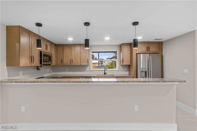 3400 Gulfbreeze LN, Punta Gorda, FL 33950