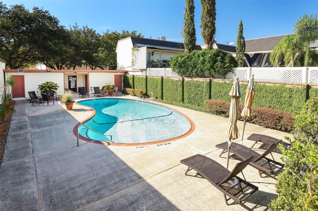503 Bolton Place, Houston, TX 77024