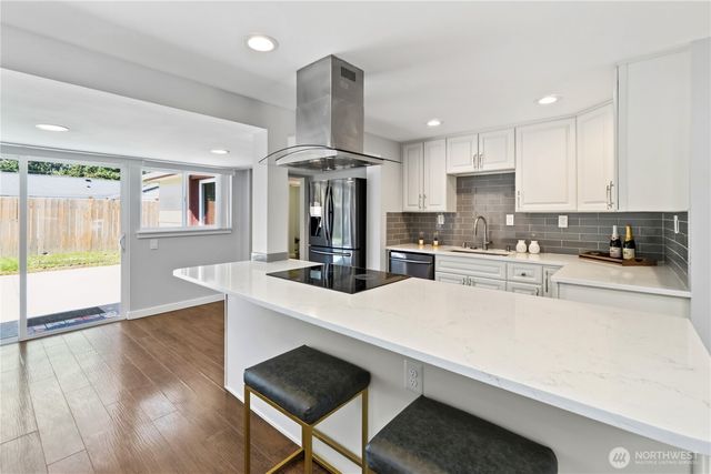 23108 50th Avenue W, Mountlake Terrace, WA 98043