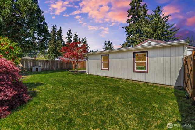 23108 50th Avenue W, Mountlake Terrace, WA 98043
