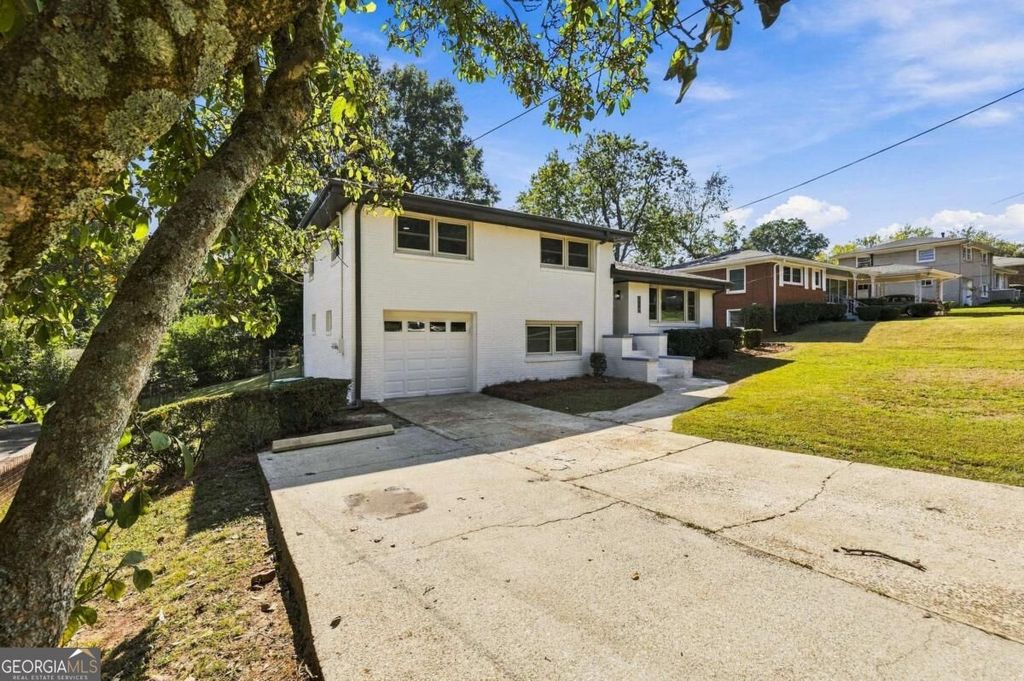 2485 Tyler Way, Decatur, GA 30032 — photo 4