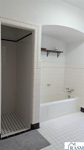 209 SW Oak Avenue, Montgomery, MN 56069