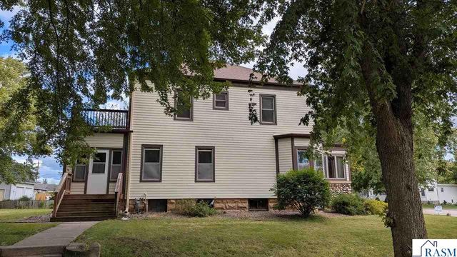 209 SW Oak Avenue, Montgomery, MN 56069