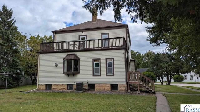 209 SW Oak Avenue, Montgomery, MN 56069