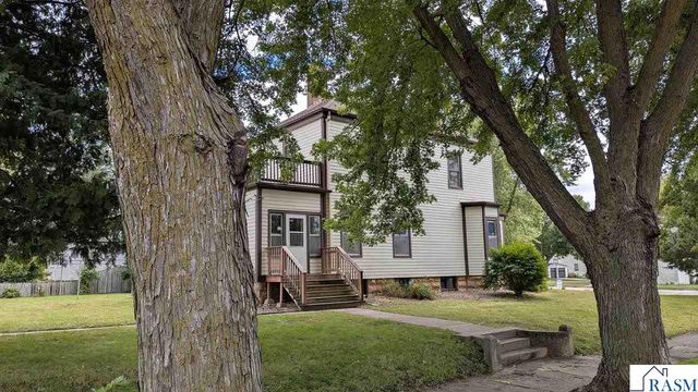 209 SW Oak Avenue, Montgomery, MN 56069