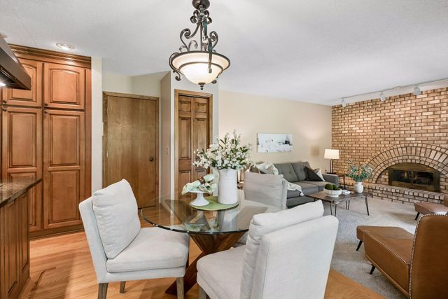 9572 Morris Circle, Bloomington, MN 55437