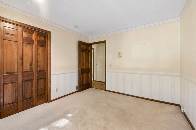 9572 Morris Circle, Bloomington, MN 55437