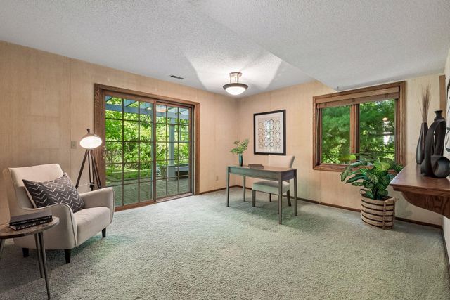 9572 Morris Circle, Bloomington, MN 55437