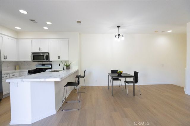 28286 Pueblo Drive, Lake Forest, CA 92679