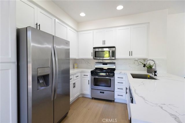 28286 Pueblo Drive, Lake Forest, CA 92679