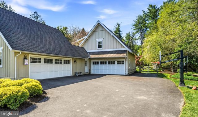 1295 ARGYLE RD, Berwyn, PA 19312