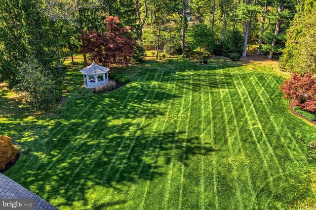 1295 ARGYLE RD, Berwyn, PA 19312