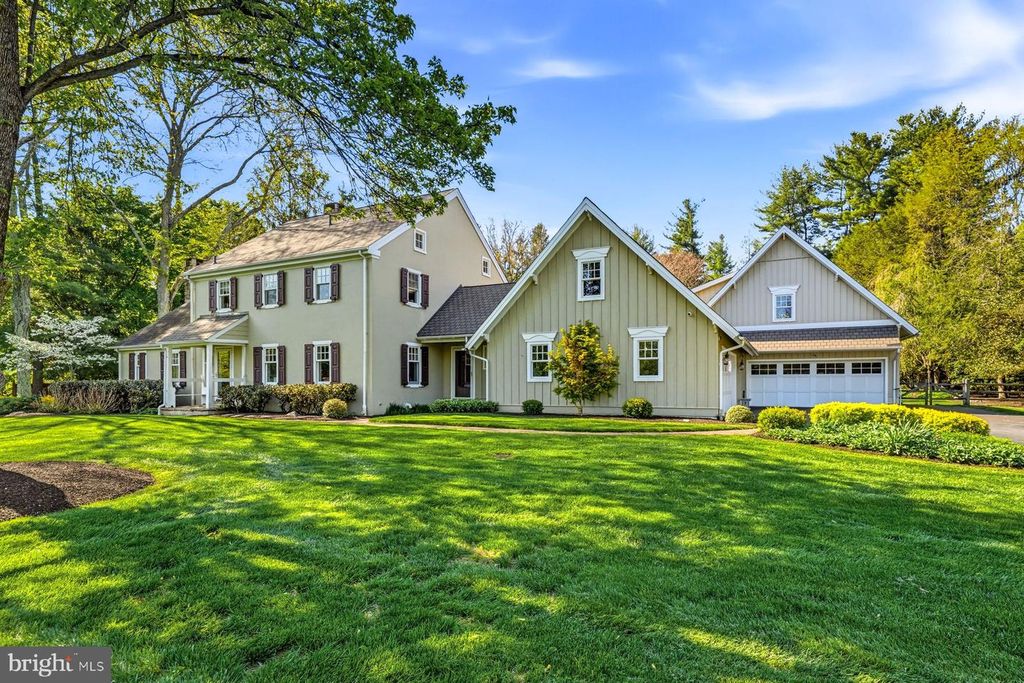 1295 ARGYLE RD, Berwyn, PA 19312