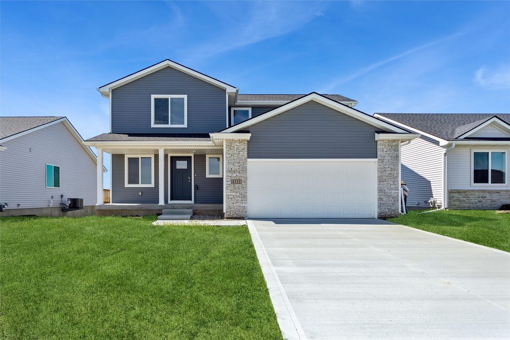 4311 NE 3rd Street, Ankeny, IA 50021