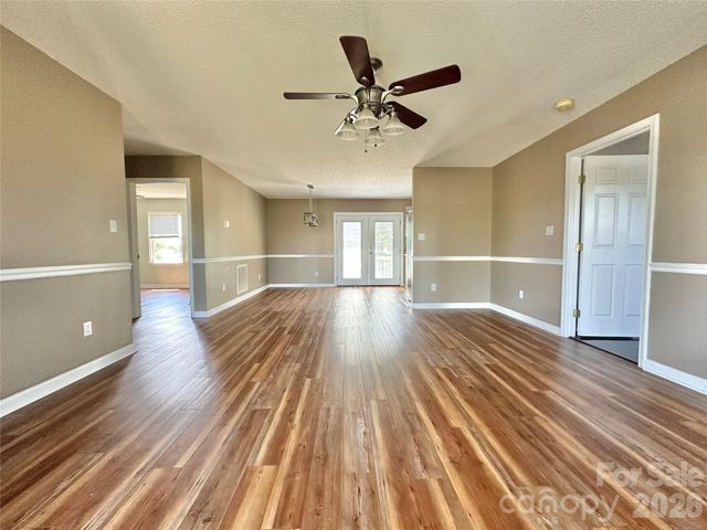 238 Dogwood Acres Lane, Taylorsville, NC 28681