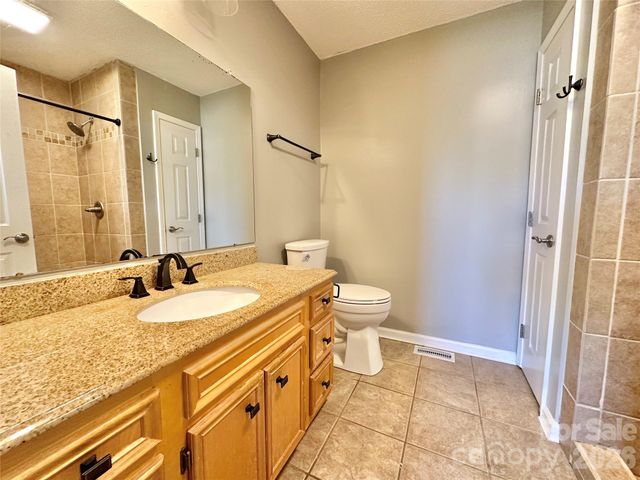 238 Dogwood Acres Lane, Taylorsville, NC 28681