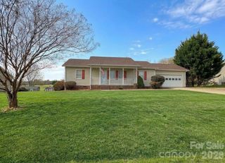 238 Dogwood Acres Lane, Taylorsville, NC 28681