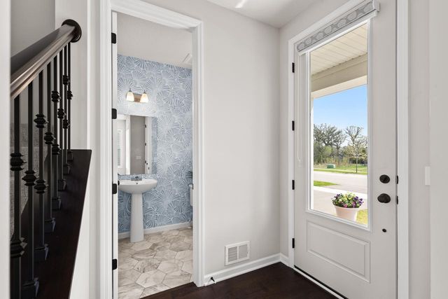 6352 Red Cedar Drive, Chaska, MN 55318