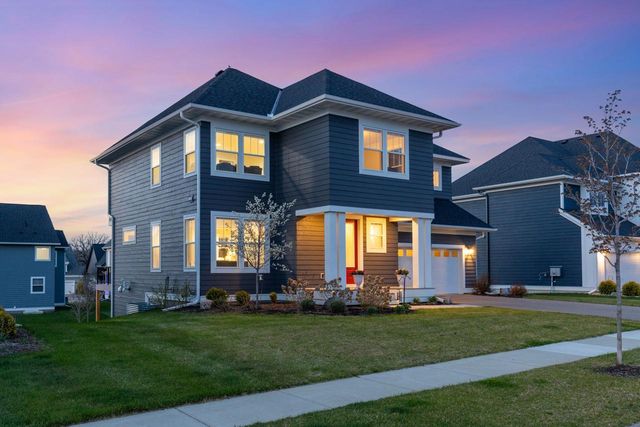 6352 Red Cedar Drive, Chaska, MN 55318