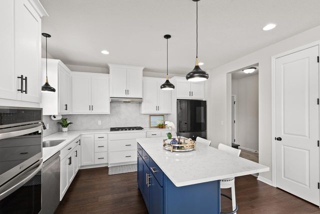 6352 Red Cedar Drive, Chaska, MN 55318