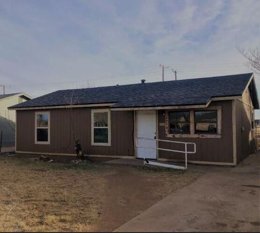 2718 E 10th Street, Lubbock, TX 79403