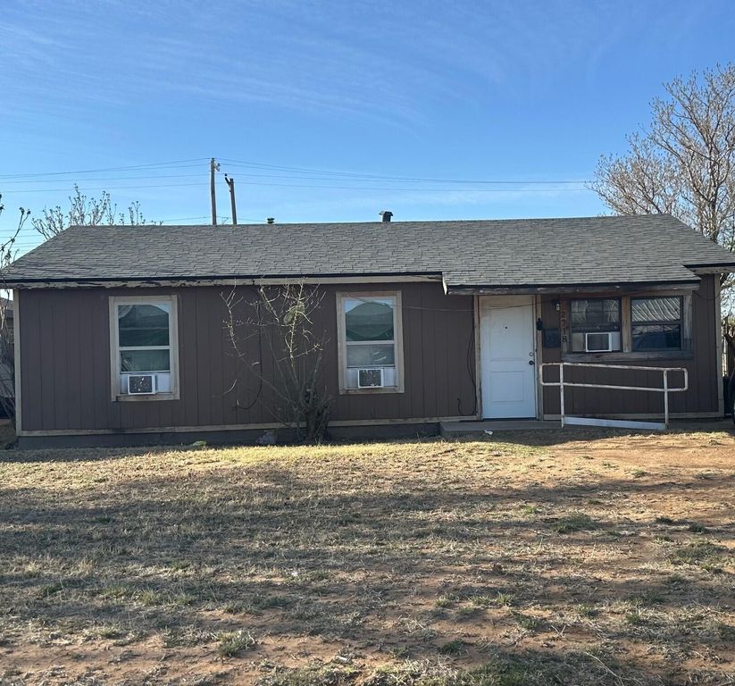 2718 E 10th Street, Lubbock, TX 79403