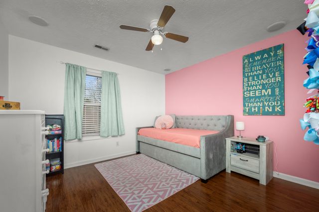 8210 Minehead Dr, Smyrna, TN 37167