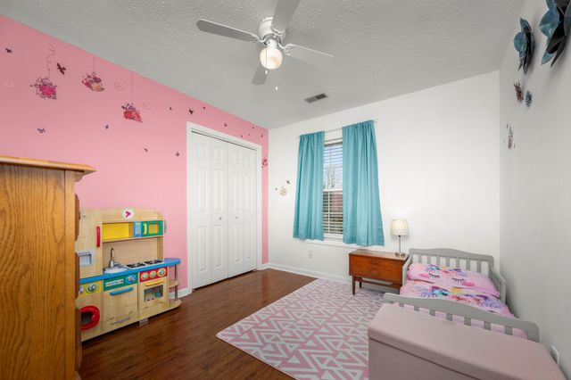 8210 Minehead Dr, Smyrna, TN 37167