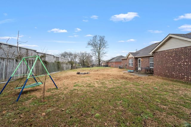 8210 Minehead Dr, Smyrna, TN 37167