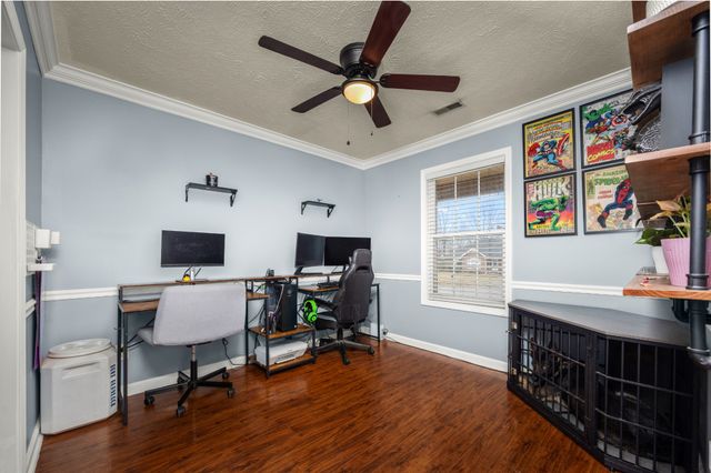 8210 Minehead Dr, Smyrna, TN 37167