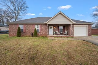 8210 Minehead Dr, Smyrna, TN 37167