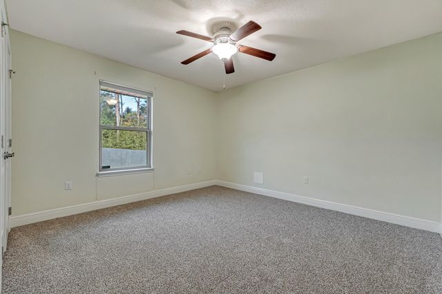 148 Strike Eagle Drive, Crestview, FL 32536