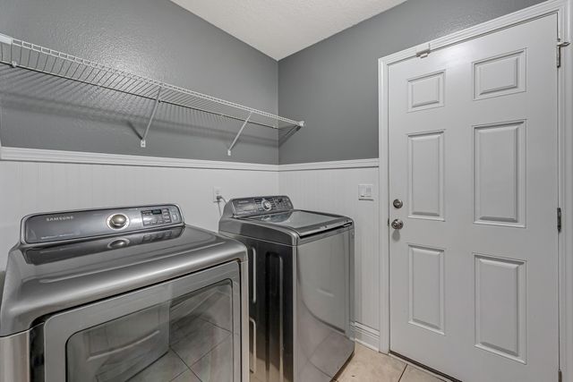 148 Strike Eagle Drive, Crestview, FL 32536