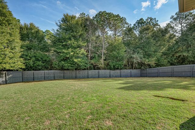 148 Strike Eagle Drive, Crestview, FL 32536