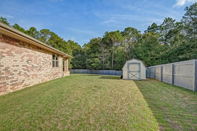 148 Strike Eagle Drive, Crestview, FL 32536