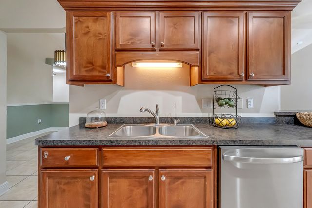 148 Strike Eagle Drive, Crestview, FL 32536