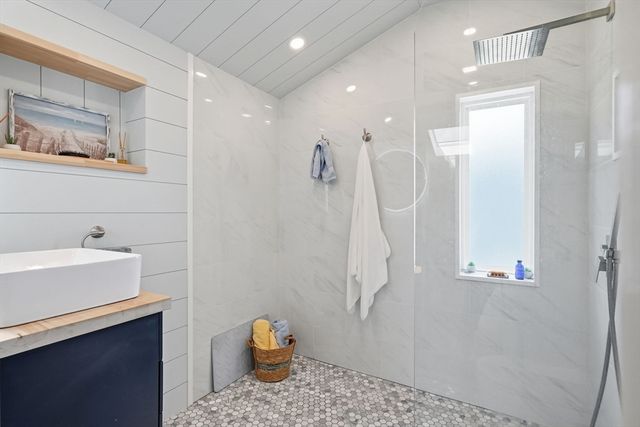 16 Billows Street B, Winthrop, MA 02152