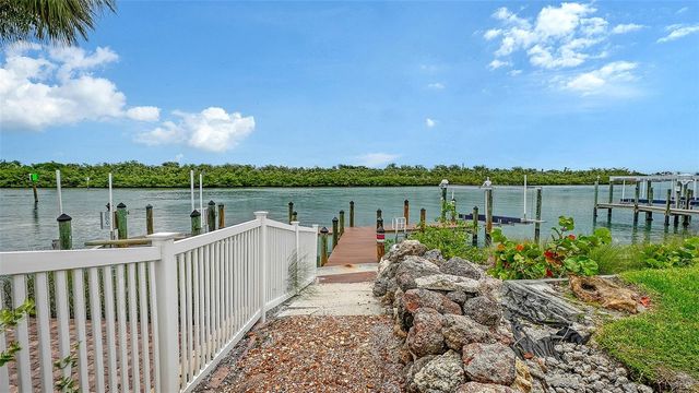 616 S CASEY KEY ROAD, Nokomis, FL 34275