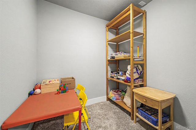 7925 W Layton Avenue 400, Littleton, CO 80123
