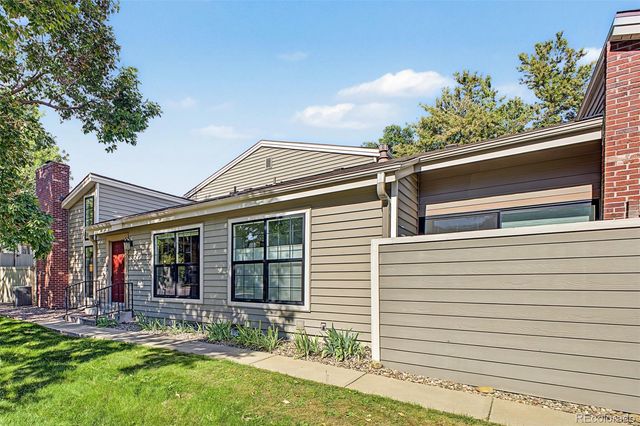 7925 W Layton Avenue 400, Littleton, CO 80123
