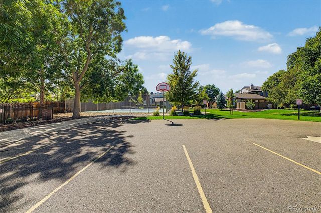 7925 W Layton Avenue 400, Littleton, CO 80123