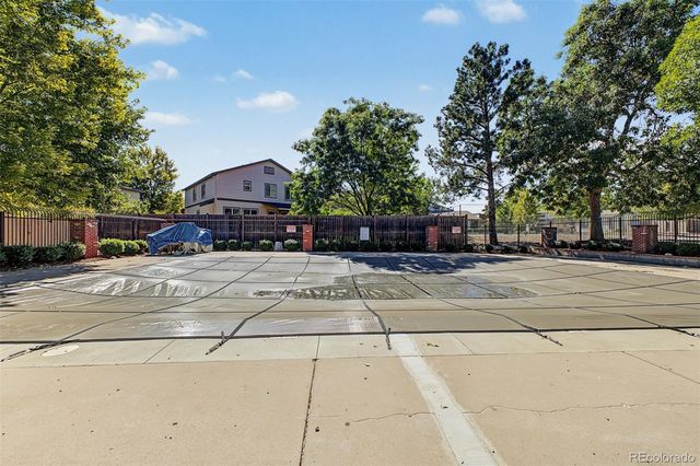 7925 W Layton Avenue 400, Littleton, CO 80123