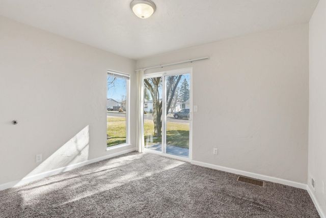 1328 W Gordon Ave, Spokane, WA 99205