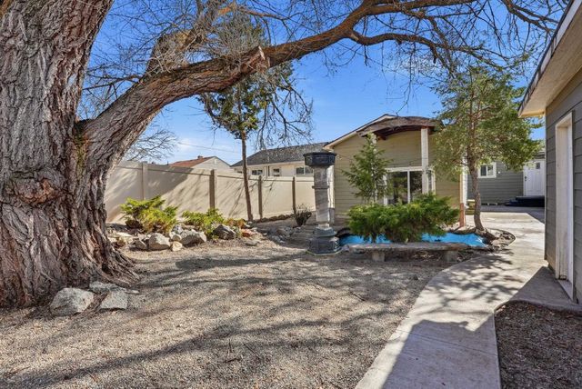 1328 W Gordon Ave, Spokane, WA 99205