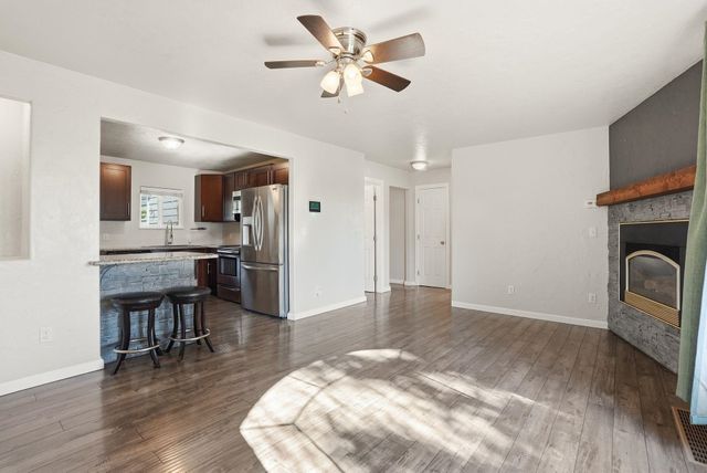 1328 W Gordon Ave, Spokane, WA 99205