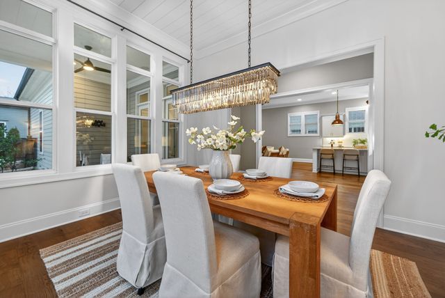 808 Carsten St, Nashville, TN 37221