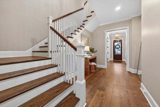 808 Carsten St, Nashville, TN 37221