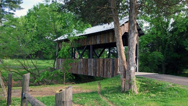 808 Carsten St, Nashville, TN 37221